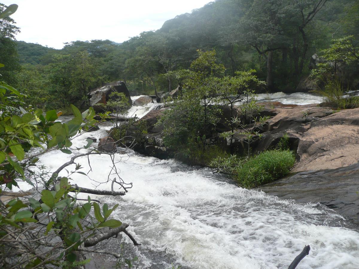 Madrugada Villa Mutare Buitenkant foto