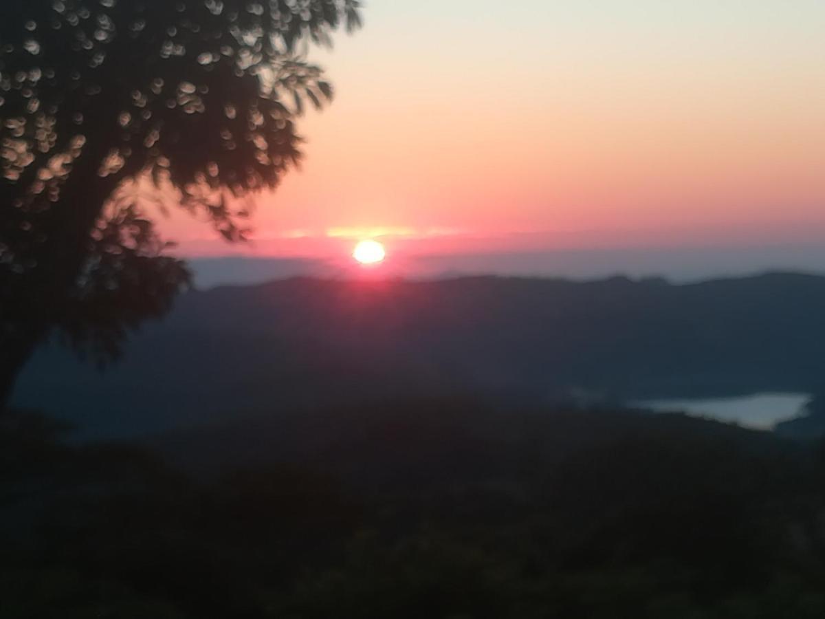 Madrugada Villa Mutare Buitenkant foto